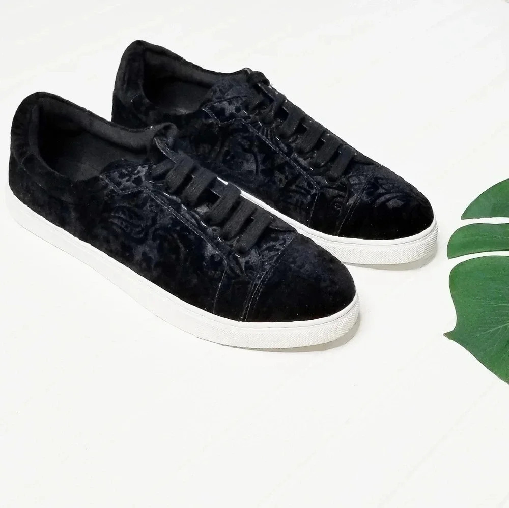 Rebecca Minkoff Bleeker Too Black Velvet Jacquard Sneakers 9.5